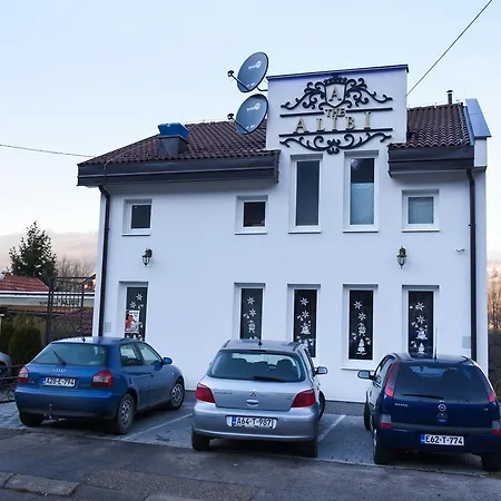 Motel Alibi *